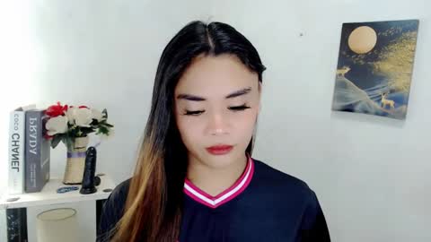 nhics and hades online show from April 10, 12:38 am