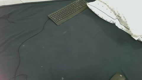 nia_0 online show from February 9, 11:03 am