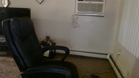 Snapshot of niccibaby chatting on February 2, 3:54 am Nicci babyyy online show from February 2, 3:54 am