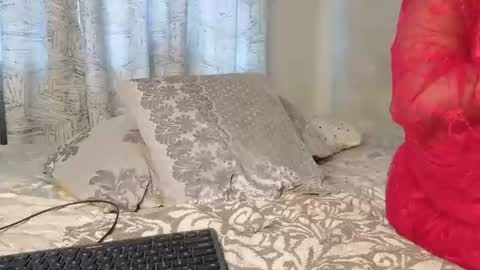 Snapshot of nicckah_ chatting on July 28, 11:17 am Lilly online show from July 28, 11:17 am