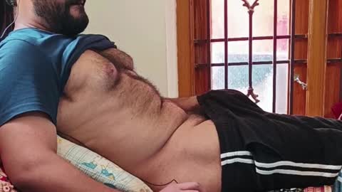 Snapshot of nice_guy_4u_ chatting on December 16, 5:59 am Robin online show from December 16, 5:59 am