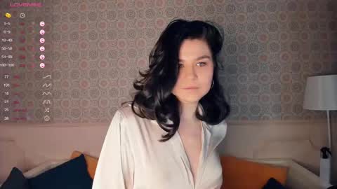 Snapshot of nice_kisss chatting on February 14, 10:38 am Alice online show from February 14, 10:38 am