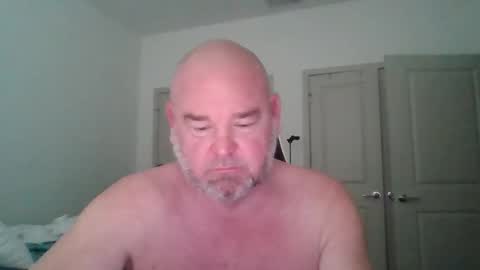 Snapshot of niceandslow4200 chatting on May 31, 10:55 am niceandslow online show from May 31, 10:55 am