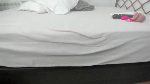 Sfora online show from February 1, 9:46 pm