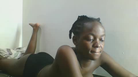 nicefantacy online show from April 14, 12:05 am