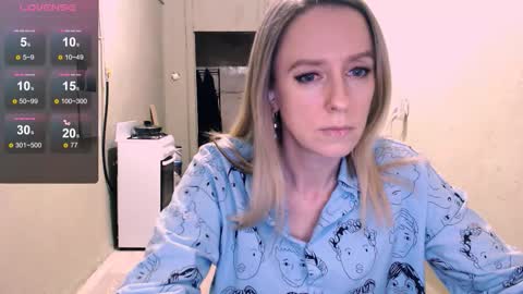 Kathrine online show from March 24, 8:25 pm