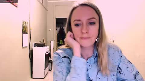 Snapshot of nicekat chatting on June 13, 8:07 pm Kathrine online show from June 13, 8:07 pm