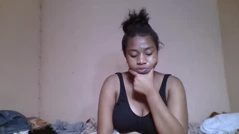 Snapshot of nicelly01 chatting on May 31, 6:20 pm nicelly01 online show from May 31, 6:20 pm