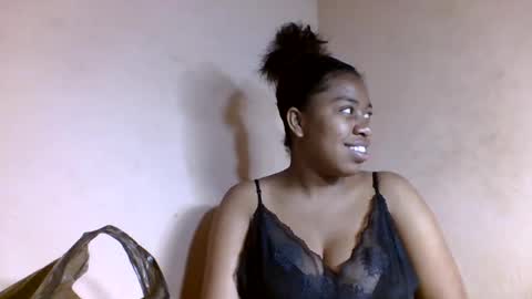 Snapshot of nicelly01 chatting on July 25, 4:59 pm nicelly01 online show from July 25, 4:59 pm