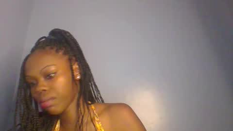 nicely_spiced online show from April 12, 1:05 pm