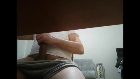 Snapshot of niceman713 chatting on March 11, 10:20 pm niceman713 online show from March 11, 10:20 pm