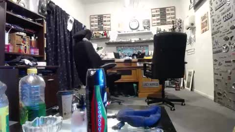 niceonebrov online show from April 7, 12:05 pm