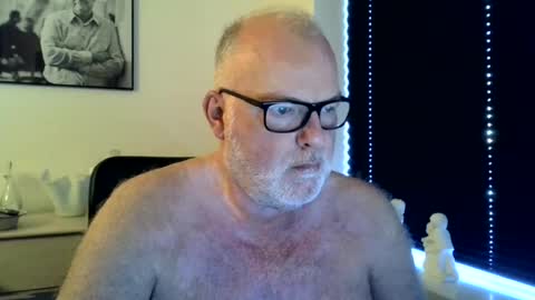 Snapshot of nicexxdane chatting on June 22, 5:04 am nicexxdane online show from June 22, 5:04 am
