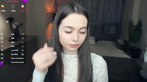 Nicole online show from February 14, 7:32 pm