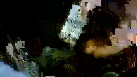 nicholaastavrou19 online show from April 7, 11:59 pm