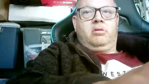 nicholaastavrou19 online show from April 21, 10:12 pm