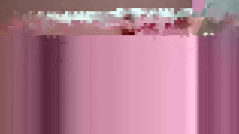 Snapshot of nicholasdewson4 chatting on May 15, 11:23 pm nicholasdewson4 online show from May 15, 11:23 pm