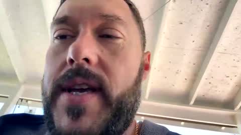 Snapshot of nicholasharvey2016 chatting on October 31, 4:08 pm Deprivedstranger online show from October 31, 4:08 pm