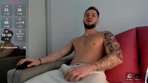 Snapshot of nicholassx chatting on November 26, 6:25 am Nicholassx online show from November 26, 6:25 am