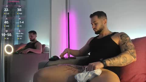 Nicholassx online show from March 21, 3:59 pm