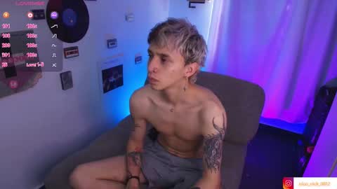 Snapshot of nick_bangover chatting on March 3, 6:47 pm Nico online show from March 3, 6:47 pm