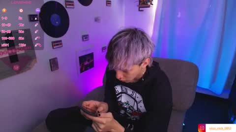 Snapshot of nick_bangover chatting on March 11, 10:05 pm Nico online show from March 11, 10:05 pm