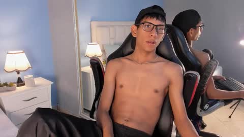 Snapshot of nick_collins20 chatting on September 21, 3:52 am Nick online show from September 21, 3:52 am