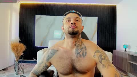 nick owen26 online show from April 16, 7:58 pm