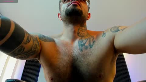 nick owen26 online show from April 16, 9:39 pm