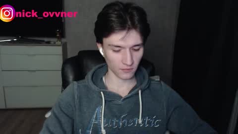 Nick online show from March 12, 9:43 pm