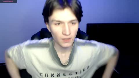 Snapshot of nick_owner chatting on April 23, 7:27 pm Nick online show from April 23, 7:27 pm