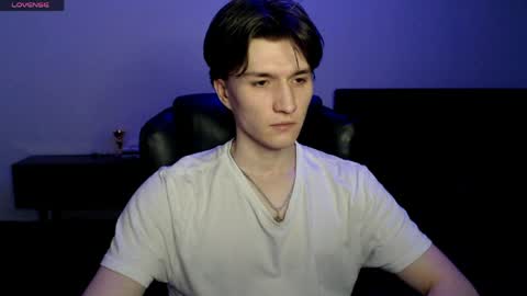Snapshot of nick_owner chatting on May 2, 5:12 am Nick online show from May 2, 5:12 am