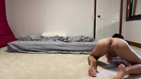 nick_throw_ online show from October 15, 11:16 pm