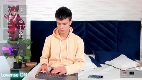 Snapshot of nick_torn chatting on September 26, 12:09 pm Nick online show from September 26, 12:09 pm