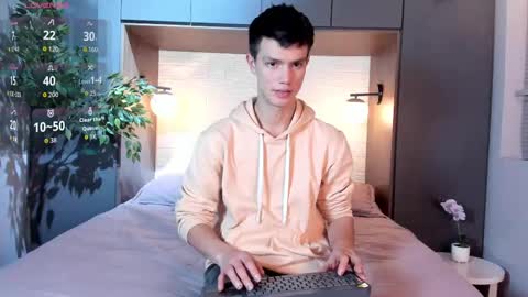 Snapshot of nick_torn chatting on September 27, 3:44 am Nick online show from September 27, 3:44 am