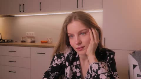 Nicka Cherie online show from February 13, 7:43 pm