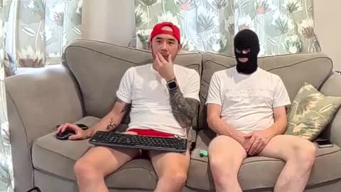 Snapshot of nickboiixx chatting on September 20, 11:11 am Nickboiix UK online show from September 20, 11:11 am