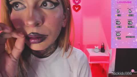   Help me reach 100 thumbs up online show from September 16, 7:42 am