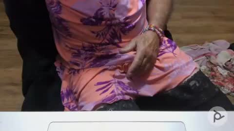 nickibabe1980 online show from July 31, 6:29 pm