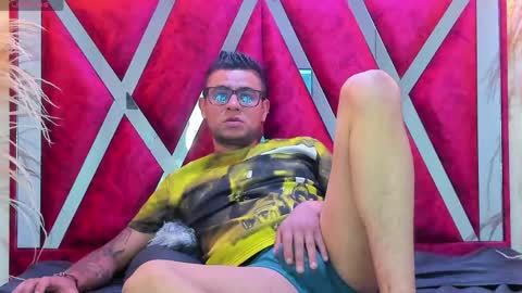 nickk_jonson online show from April 14, 1:06 pm