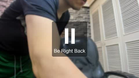 Snapshot of nickk_wolff chatting on September 28, 11:21 pm Nickk Wolff online show from September 28, 11:21 pm