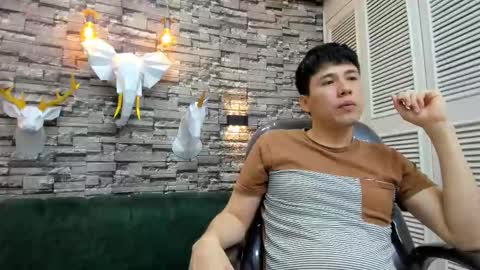 Snapshot of nickk_wolff chatting on October 5, 8:18 pm Nickk Wolff online show from October 5, 8:18 pm