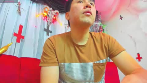 Snapshot of nickk_wolff chatting on October 14, 4:13 am Nickk Wolff online show from October 14, 4:13 am
