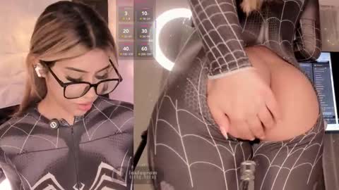 Snapshot of nickky__ chatting on November 19, 3:50 am Nicky online show from November 19, 3:50 am