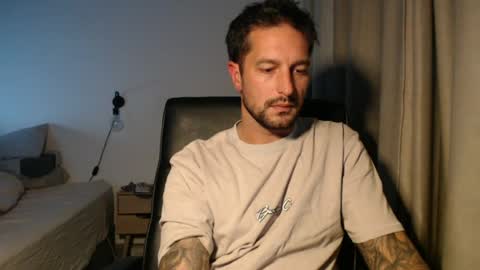 Nick maxx online show from July 22, 1:25 pm
