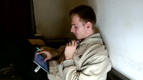 Snapshot of nicksuper8 chatting on September 12, 7:47 pm Nick online show from September 12, 7:47 pm