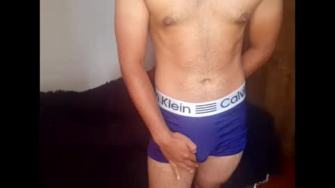 nicktristen_16 online show from April 10, 2:33 pm