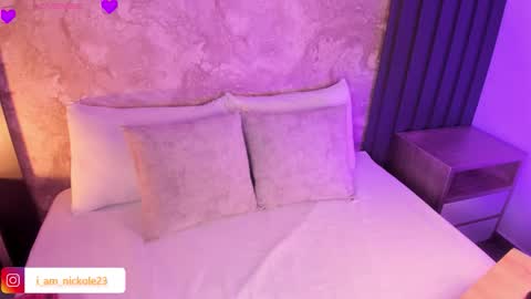 Snapshot of nicky_peyton chatting on January 16, 2:48 am Nicky online show from January 16, 2:48 am