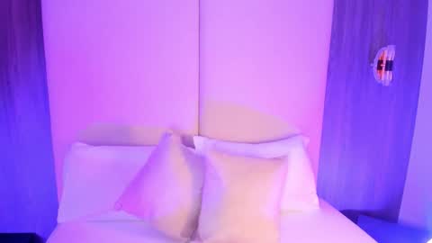 Snapshot of nicky_peyton chatting on January 17, 2:38 am Nicky online show from January 17, 2:38 am