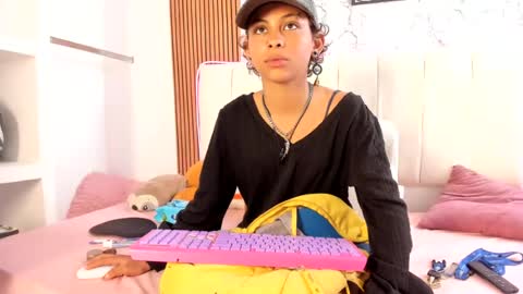 nicky_teem online show from August 6, 4:42 pm